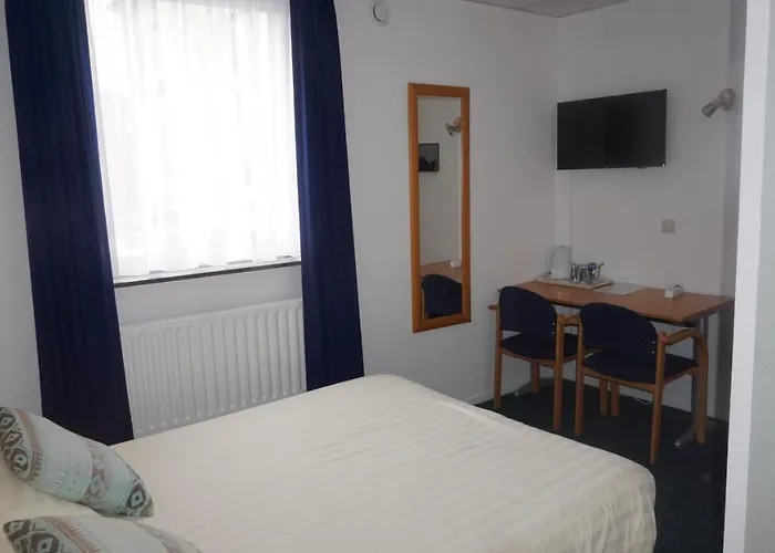 酒店 De Wilde Kriek 3*